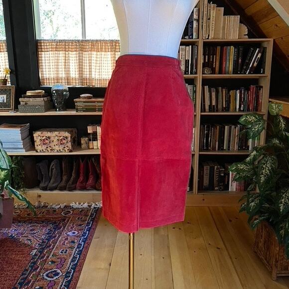 Red Suede Leather Skirt Vintage - Picture 7 of 7